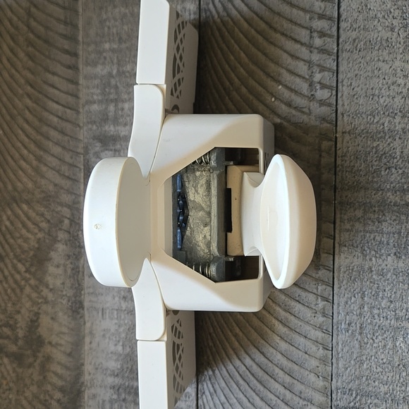 Martha Stewart Crafts Edge Punch Scrapbooking Card Making - Picture 4 of 5